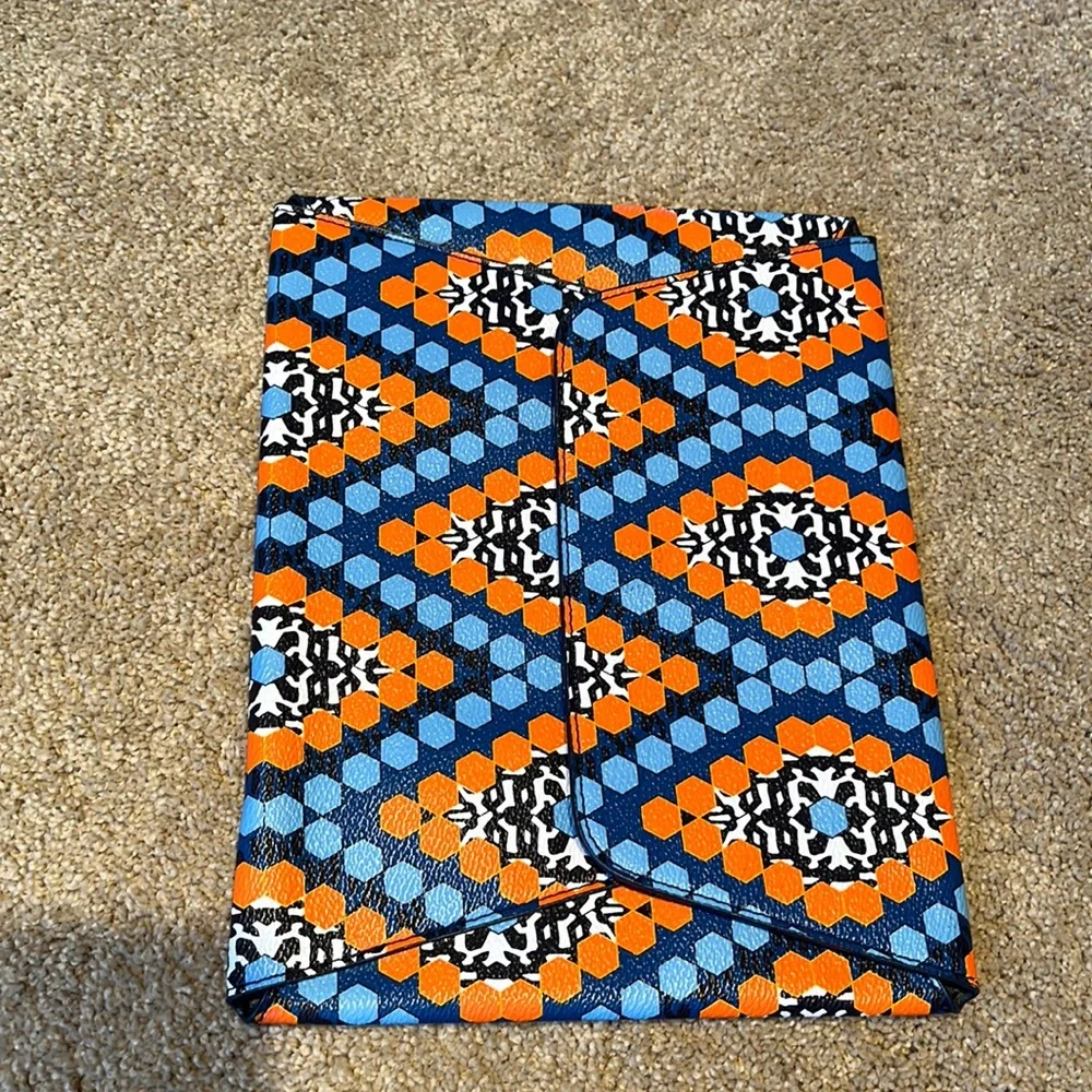 New Vera Bradley tablet holder-8x10”